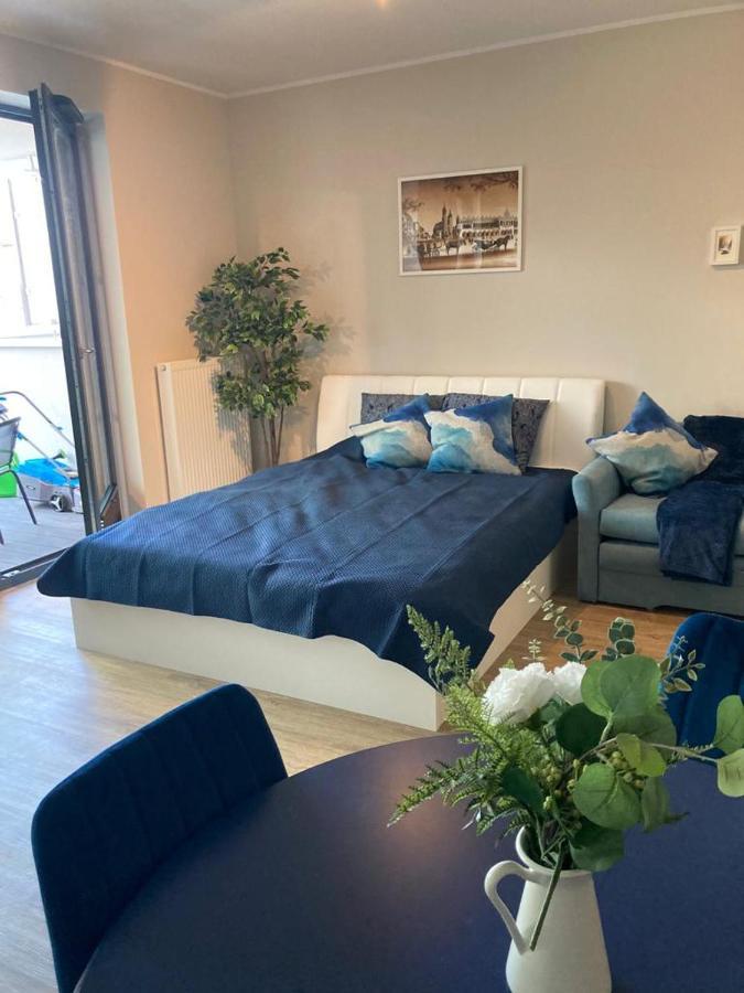 Wislane Tarasy 2.0, Free Parking, Private Garden Apartment Krakow Exterior photo